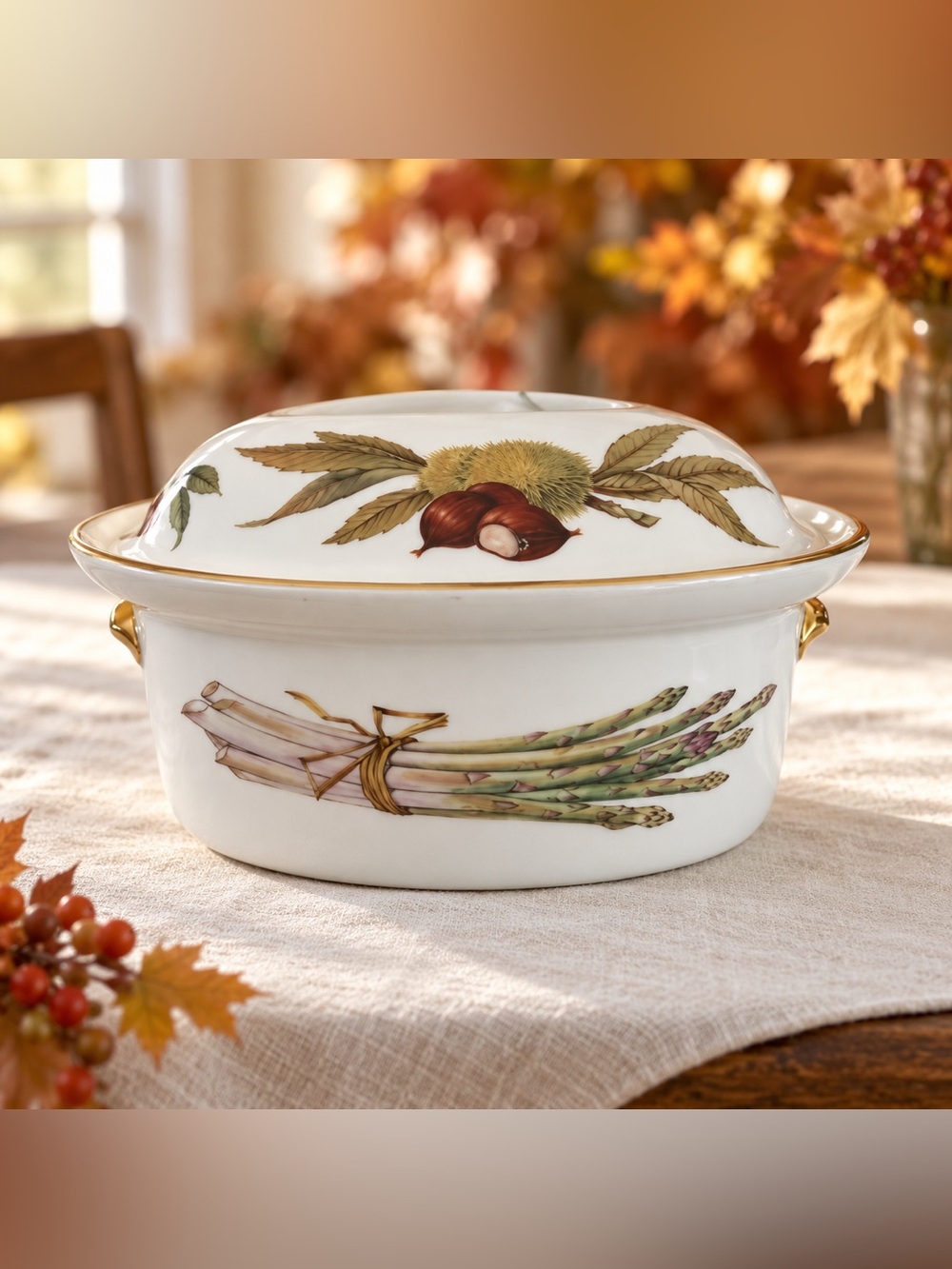 Royal Worcester Evesham Gold Oval Covered Casserole Dish England